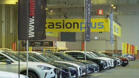 2.000 vehículos de ocasión en el escaparate: comienza Stock Car en la Feria de Zaragoza