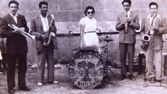 La primera baterista de España es de Sestrica