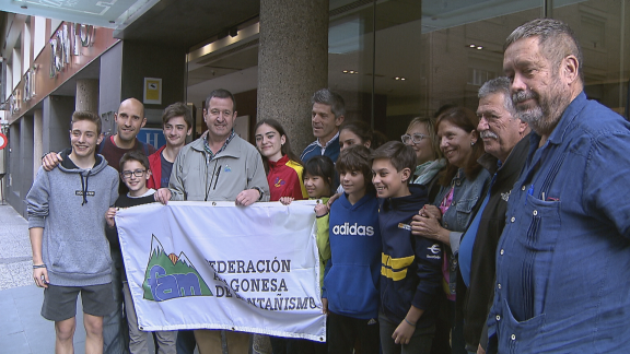 La escaladora de 14 años María Laborda vuelve a casa con dos oros mundiales