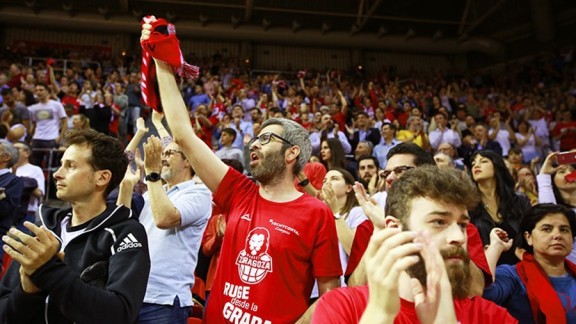 Basket Zaragoza inicia su primer día de campaña de abonados con 200 nuevos socios