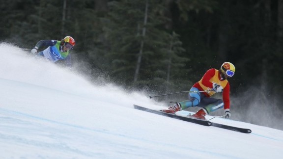 El esquiador Miguel Galindo se retira después de diecisiete años como profesional