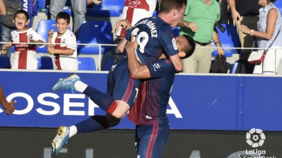 El Huesca firma su mejor arranque en Segunda División