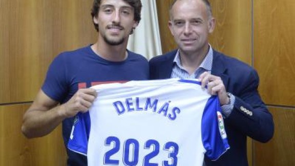 Delmás renueva con el Zaragoza hasta 2023