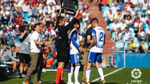 El Real Zaragoza pierde contra el Cádiz (0-2)