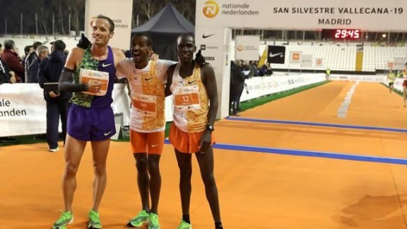 Toni Abadía consigue el récord español de la San Silvestre Vallecana