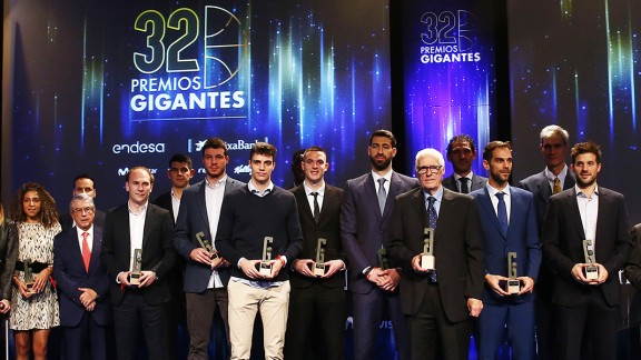 Carlos Alocén y Jonathan Barreiro, protagonistas en la Premios Gigantes