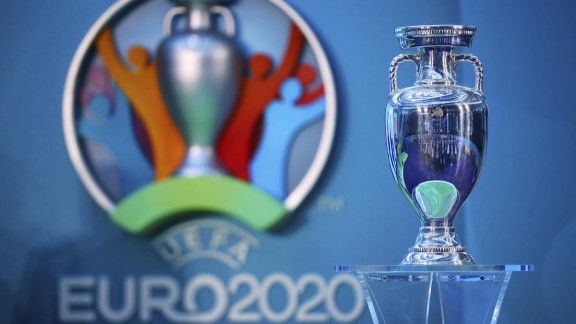 La Eurocopa se pospone hasta el verano de 2021