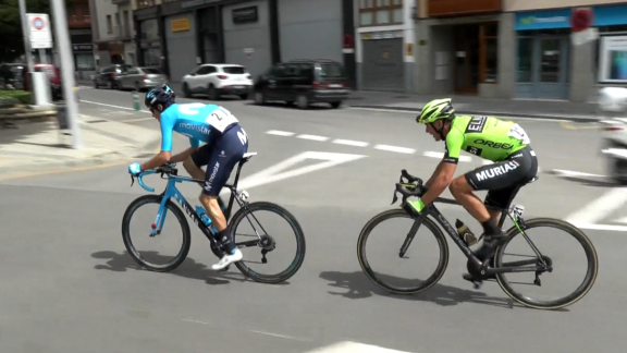 Los ciclistas aragoneses comentan en Aragón Deporte las perspectivas de esta temporada