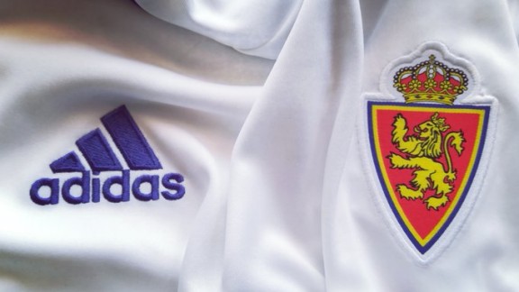 Adidas seguirá vistiendo al Real Zaragoza