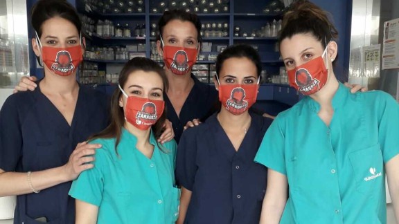 Casademont Zaragoza dona 100 mascarillas al hospital Quirónsalud Zaragoza
