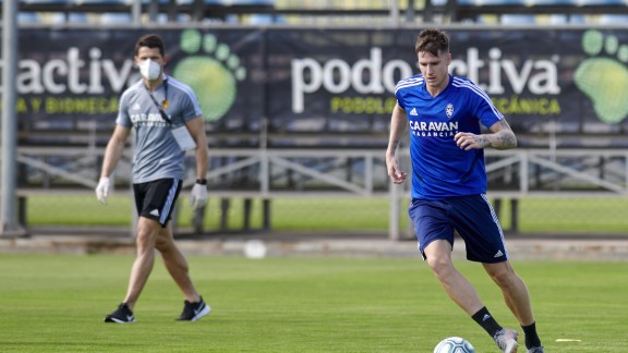 El Real Zaragoza completa el primer entrenamiento en sesiones individualizadas