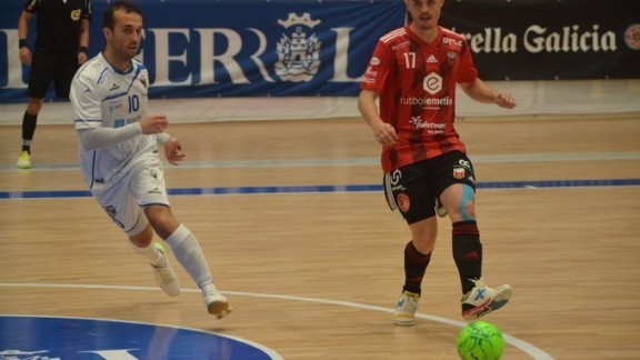 Fútbol Emotion empata en el primer encuentro de liga ante O parrulo Ferrol (2-2)