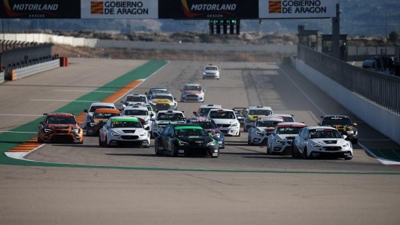 El Campeonato de España de Resistencia-GT y el Trofeo Aniversario bajan el telón en MotorLand Aragón