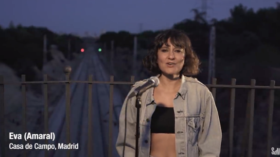 'Amaral' participa en un videoclip de apoyo al sector y a la '#CulturaSegura'