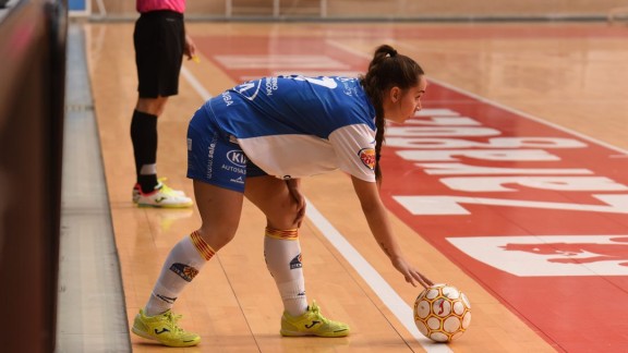 Aitana Benítez rescinde su contrato con el Sala Zaragoza