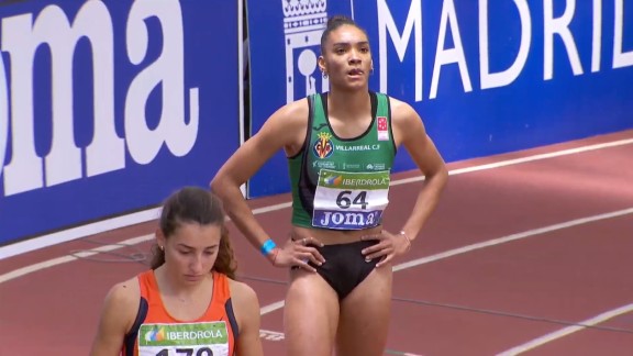 Salma Paralluelo se mete en la final del 400 metros en el Nacional de pista cubierta