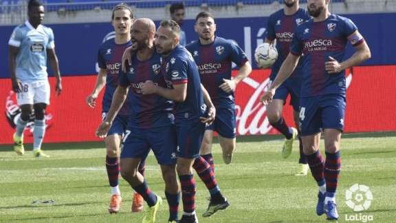 La SD Huesca afronta la primera de las diez finales