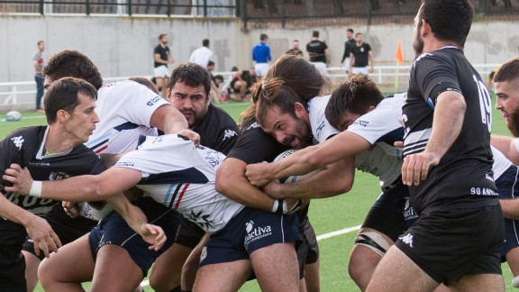 Fénix Rugby cae ante el invicto La Vila (24-13)