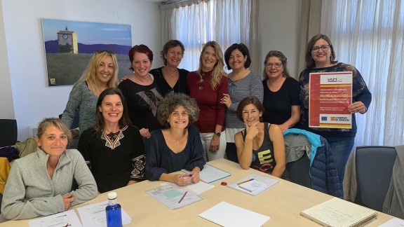 El IAM lleva la formación a mujeres emprendedoras del medio rural en 12 comarcas