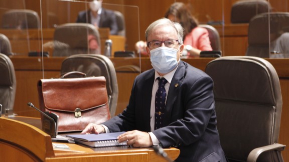 El Justicia de Aragón ensalza la actitud de los menores durante la pandemia