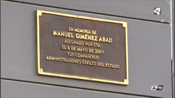 Homenaje de Zaragoza a Giménez Abad, asesinado por ETA en 2001