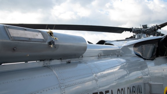 Atacado a tiros el helicóptero en el que viajaba el presidente de Colombia