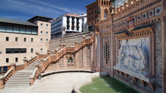 La escalinata de Teruel cumple un siglo como símbolo de la ciudad