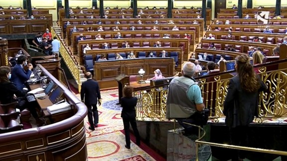 Nuevo encontronazo entre Gobierno y oposición por los indultos a los políticos catalanes