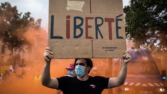 Nueva jornada de protestas en Francia contra las medidas sanitarias impuestas