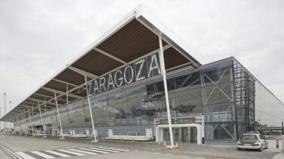 El aparcamiento del Aeropuerto de Zaragoza, entre los más baratos