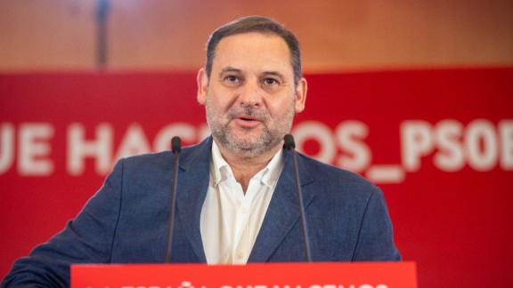 Ábalos renuncia como secretario de Organización del PSOE