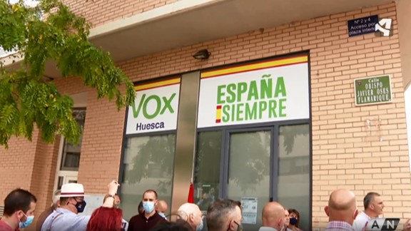 Vox inaugura su nueva sede en Huesca con la presencia de Ortega Smith