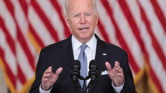 Biden defiende la retirada de EE.UU. y culpa del caos al Gobierno afgano