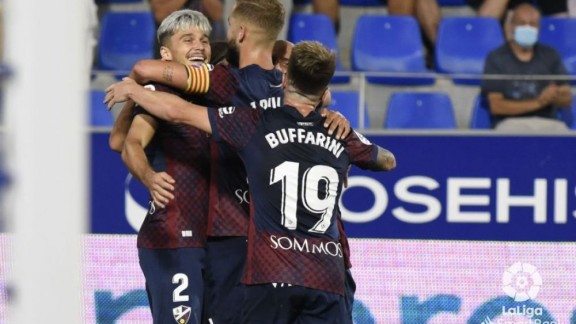La SD Huesca de Nacho Ambriz disfruta (2-0)