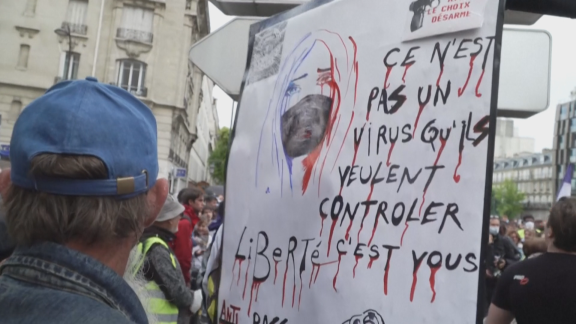 Cuarto sábado de protestas en Francia contra el 'certificado-COVID'