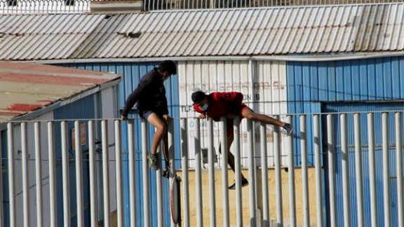 La Fiscalía investiga las repatriaciones de menores a Marruecos