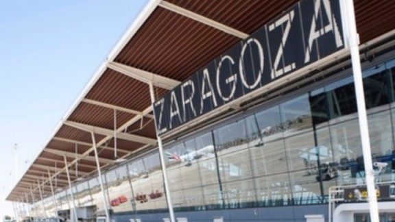 El aeropuerto de Zaragoza recupera pasajeros