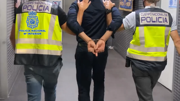 Detenido el hombre que agredió a un policía en un autobús de Zaragoza
