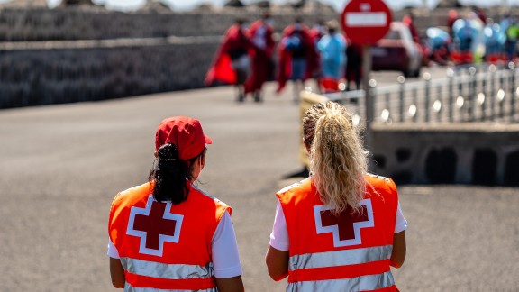 450 personas llegan en patera a las costas españolas en las últimas horas