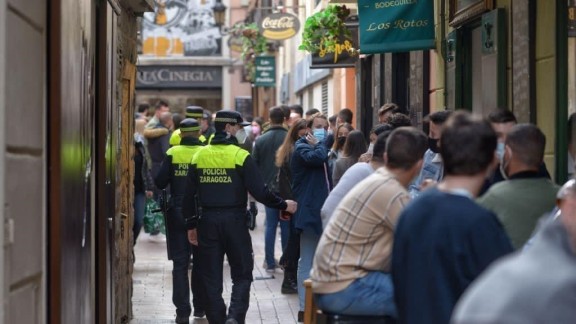El PSOE denuncia que faltan casi 400 efectivos de la Policía Local