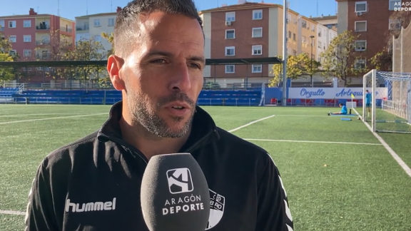 Raúl Jardiel deja de ser entrenador del CD Ebro