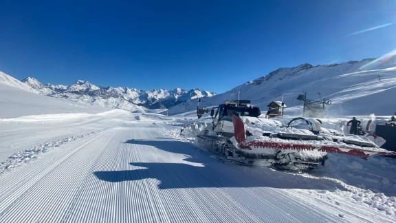 Aramón inaugura la temporada con 180 kilómetros esquiables y tres telesillas nuevos