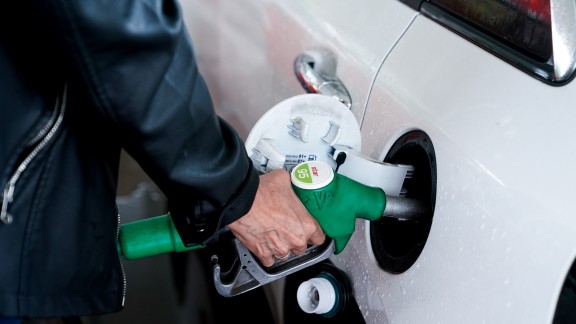 El precio de la gasolina se acerca a su máximo histórico de 2012