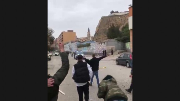 Libertad con cargos para los seis detenidos en Fraga por agredir a agentes de la Guardia Civil