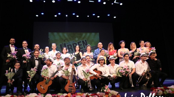 'Canta y no llores', un espectáculo musical de José Luis Urbén