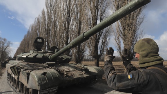 Rusia anuncia la reducción de su actividad militar en Kiev y Chernígov