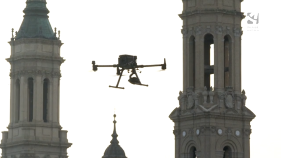 La Policía Nacional estrena dron: seis kilos, potente captación de imágenes, sensor térmico y visión nocturna