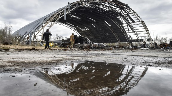 Un nuevo ataque ruso ha destruido por completo el aeropuerto de Dnipro