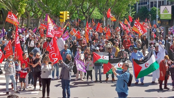 Miles de personas salen a la calle en Aragón para reivindicar salarios más altos y la contención de los precios