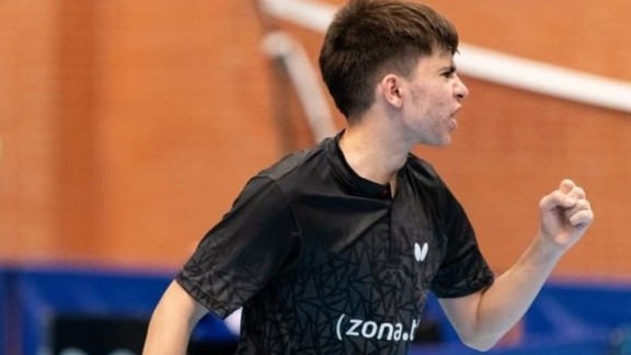 El aragonés Álex Vivó subcampeón de España de tenis de mesa